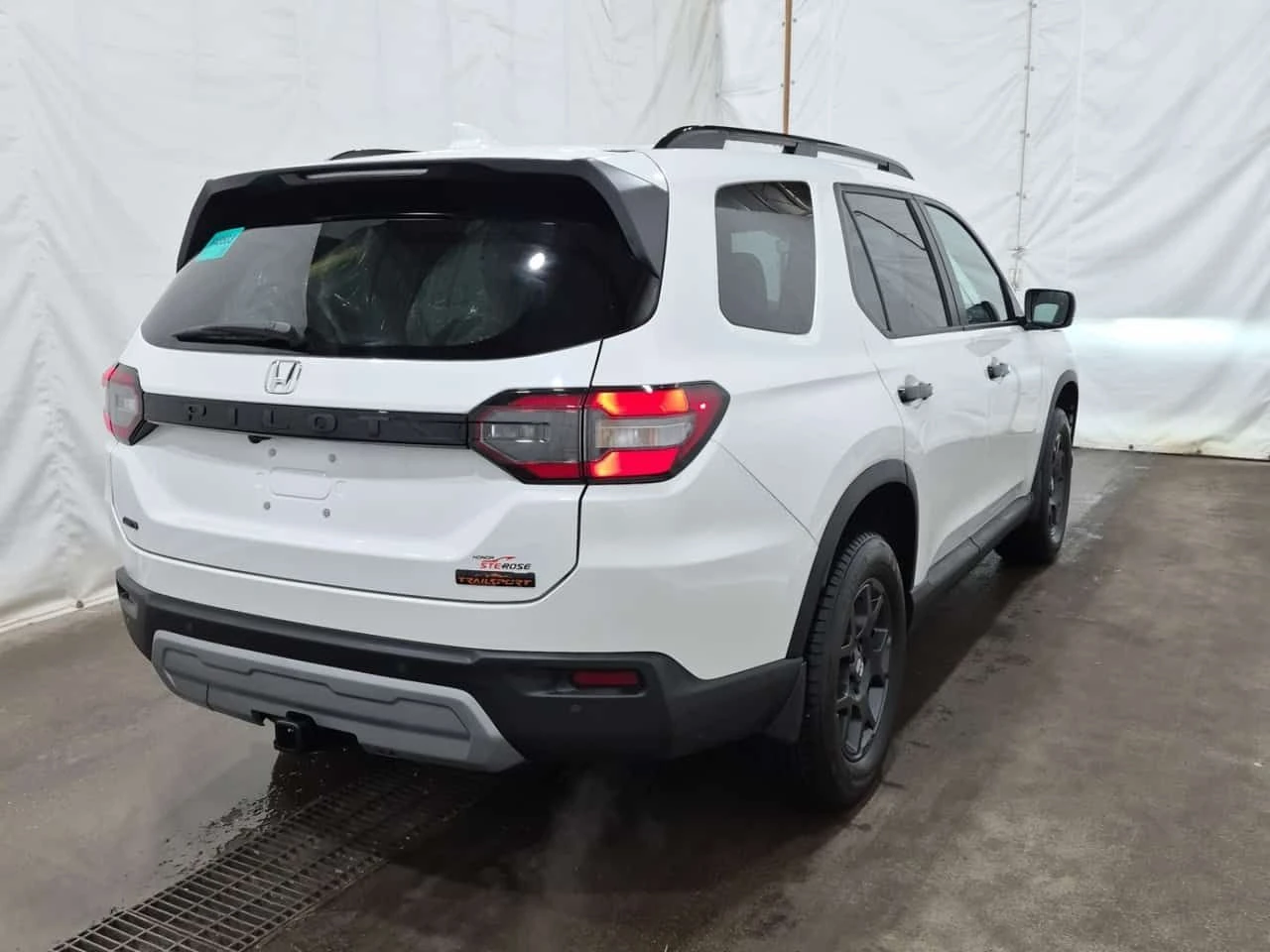 Honda Pilot 3.5 V6 * TRAILSPORT * CARFAX * 7000км! * , снимка 4 - Автомобили и джипове - 53886012