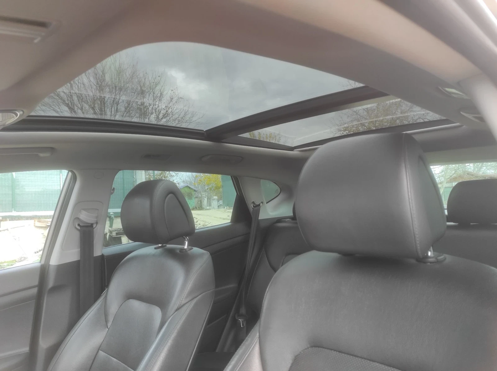 Hyundai Tucson 184p.s., снимка 8 - Автомобили и джипове - 54304381