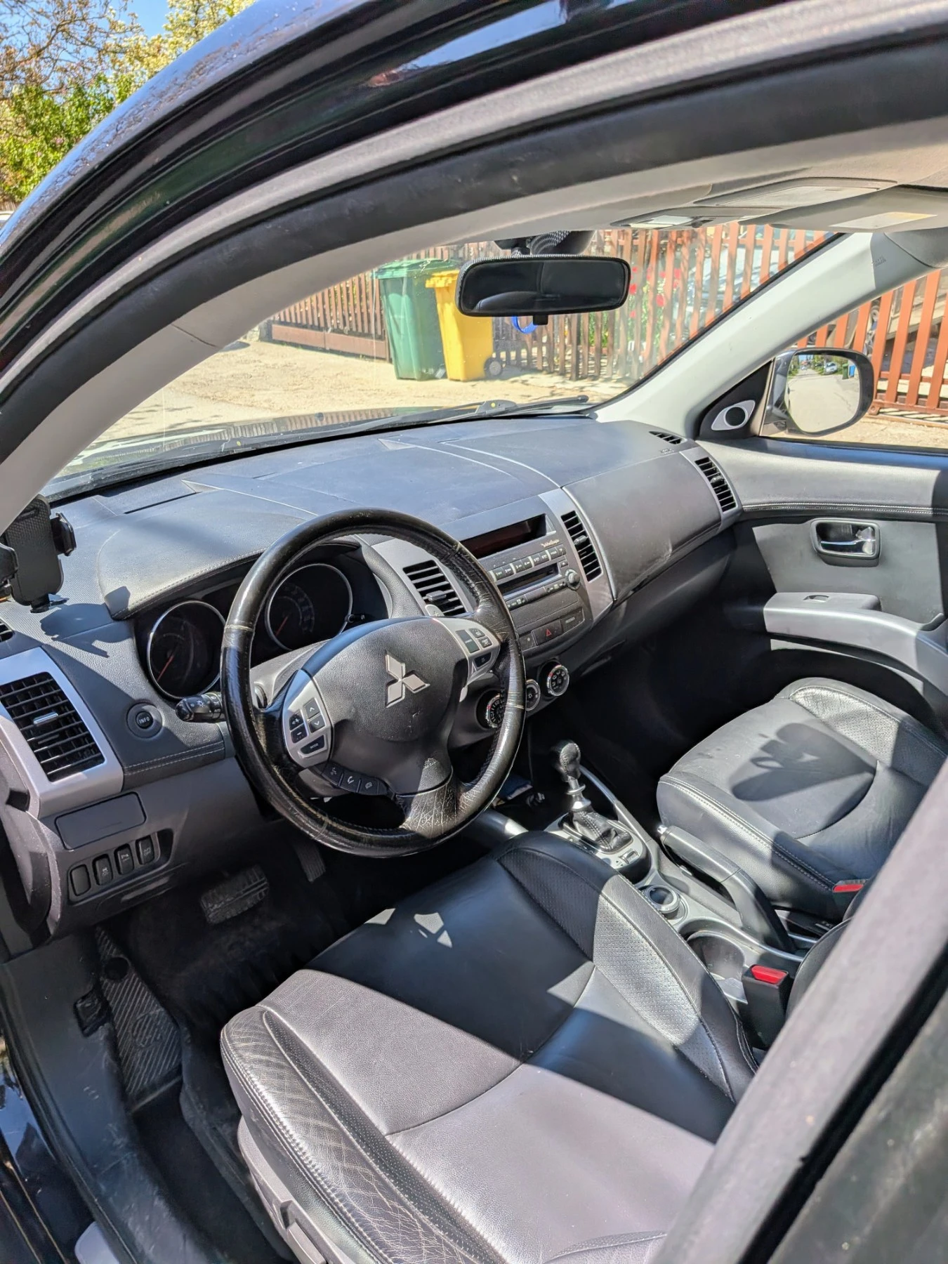 Mitsubishi Outlander, снимка 7 - Автомобили и джипове - 54573755