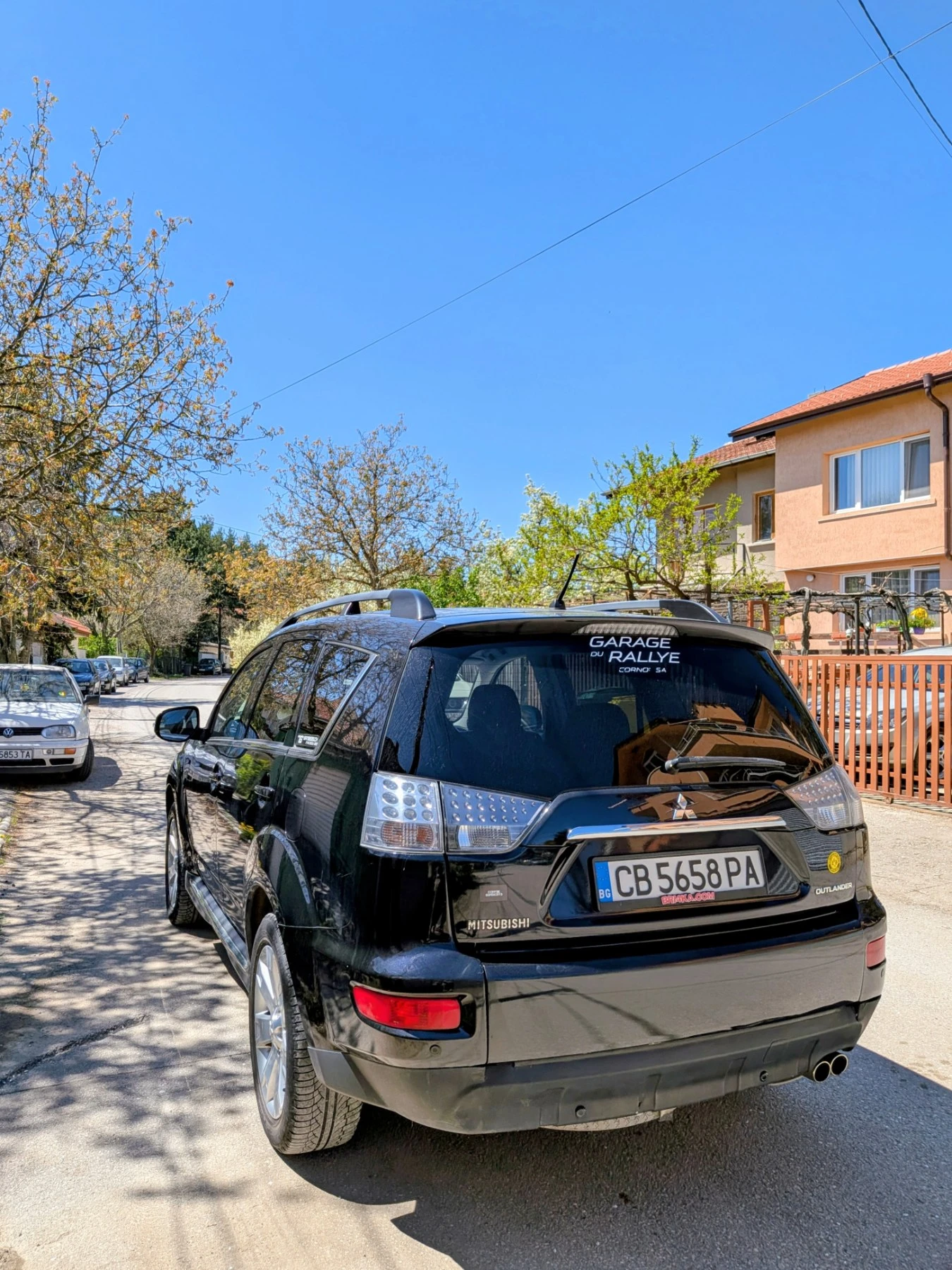 Mitsubishi Outlander, снимка 2 - Автомобили и джипове - 54573755