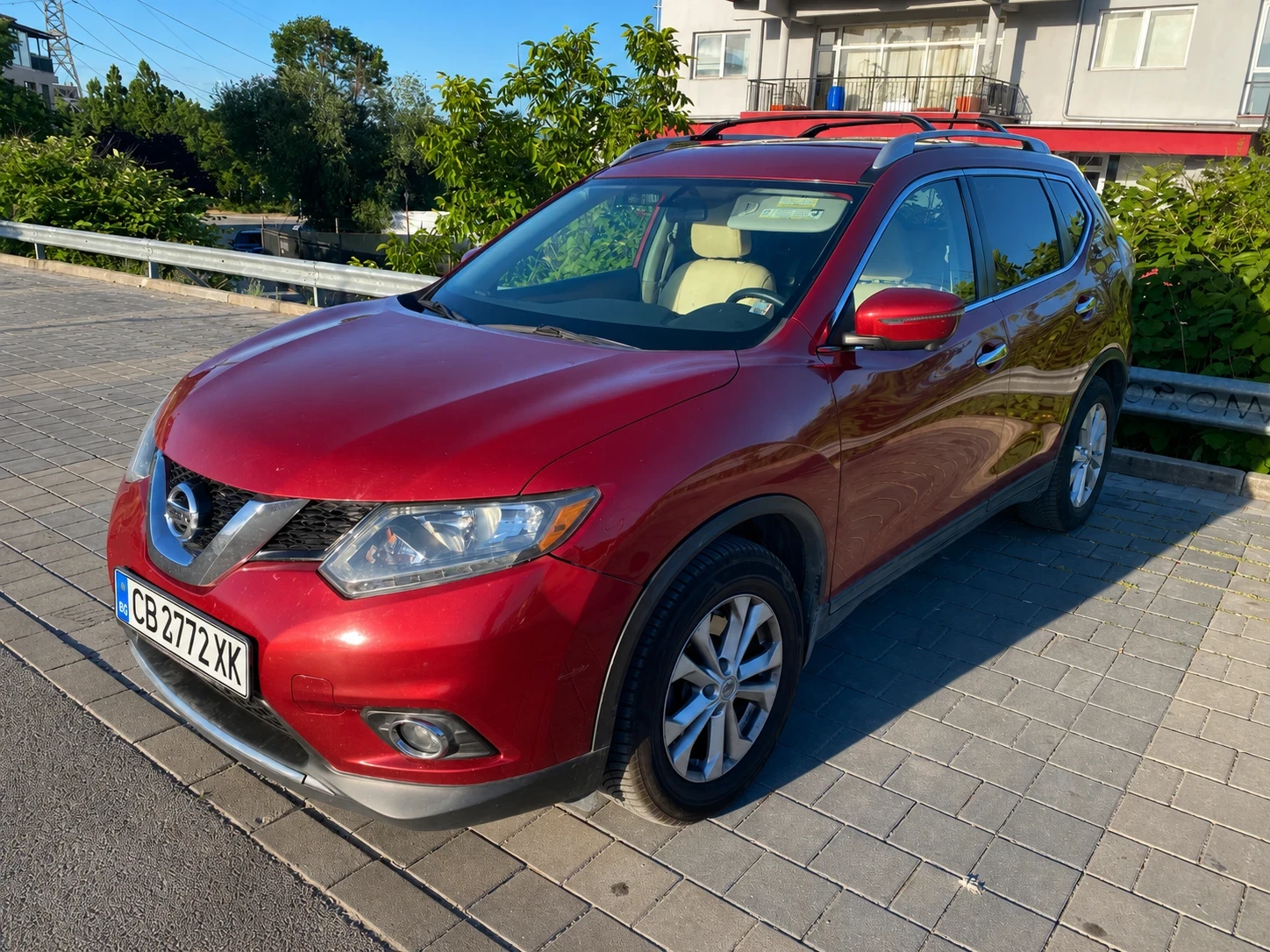 Nissan Rogue SV, снимка 2 - Автомобили и джипове - 54906171