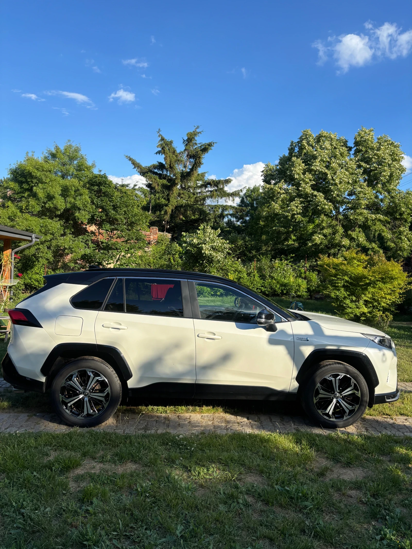 Toyota Rav4 Plug-in hybrid/4х4/FULL STYLE/85 КМ/360 камера, снимка 8 - Автомобили и джипове - 54973746