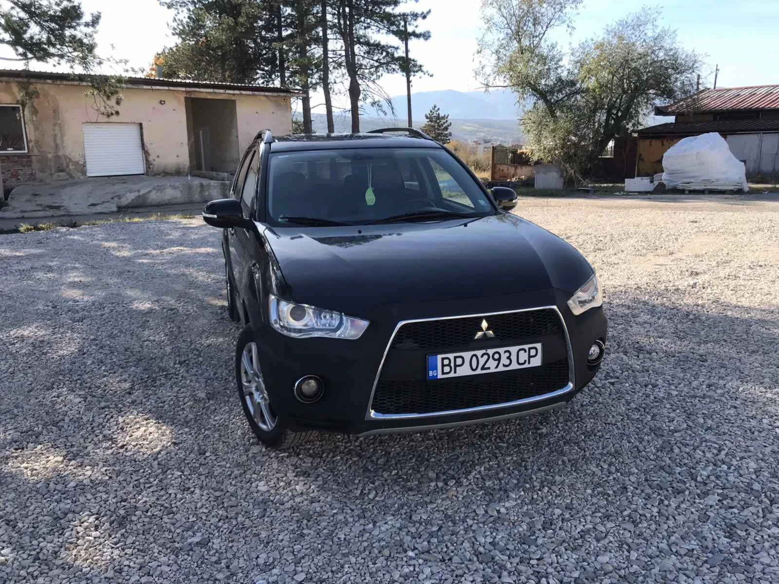 Mitsubishi Outlander, снимка 2 - Автомобили и джипове - 55244286