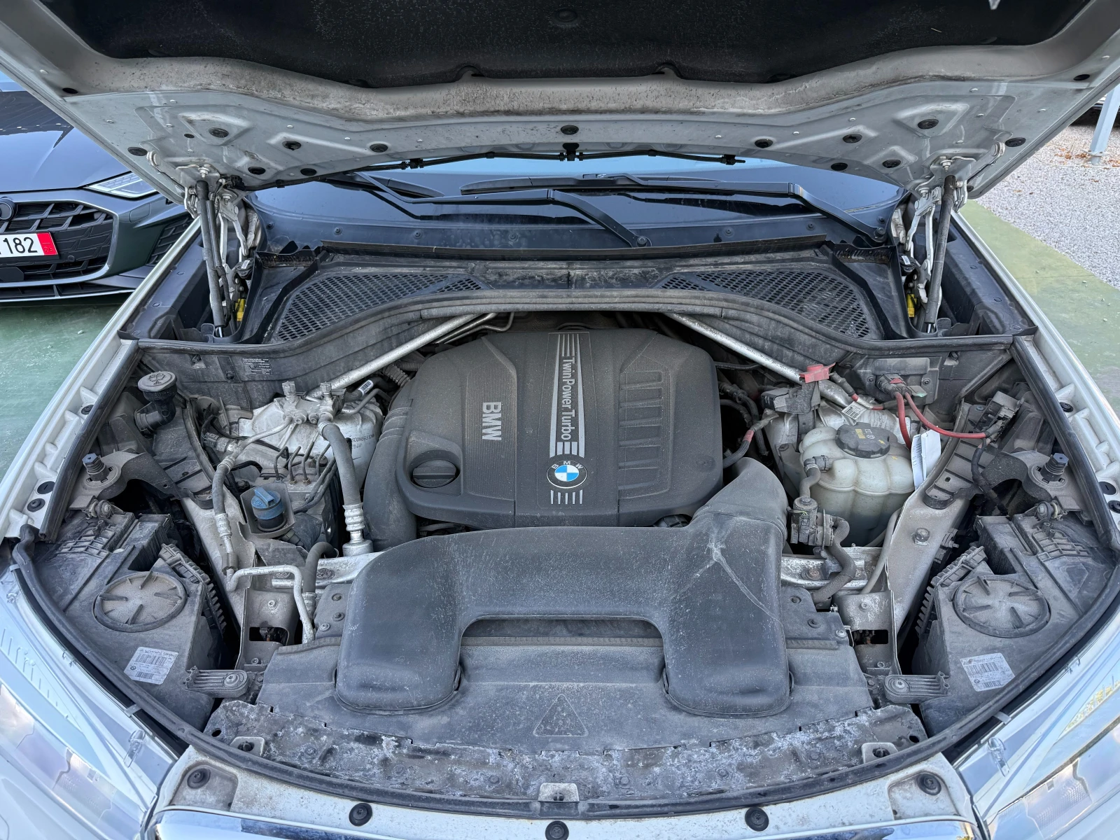 BMW X5 40D INDIVIDUAL, снимка 17 - Автомобили и джипове - 56023688