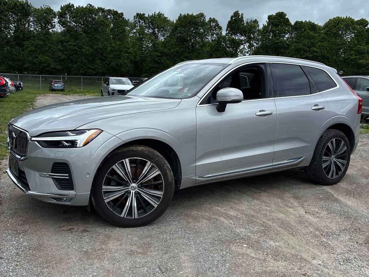 Volvo XC60 * Plus Bright Theme * CARFAX * ЦЕНА ДО БГ, снимка 2 - Автомобили и джипове - 56645227