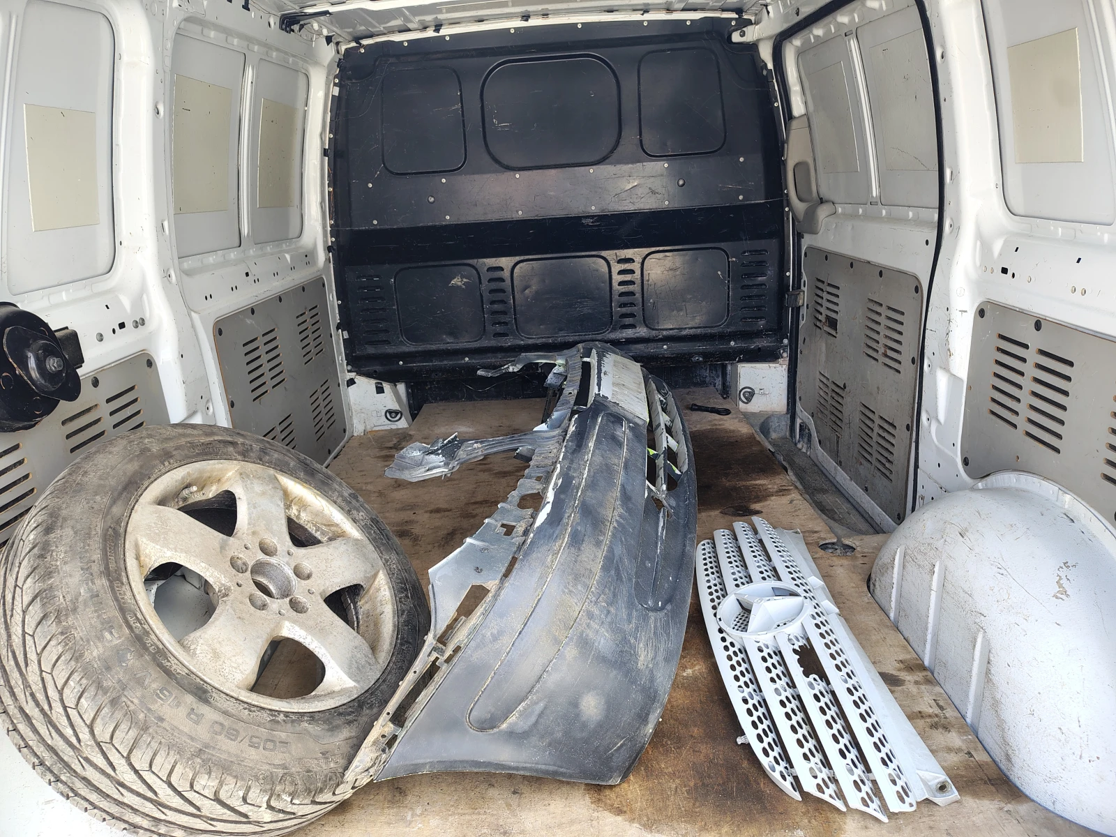 Mercedes-Benz Vito 111CDI, снимка 7 - Бусове и автобуси - 54746107