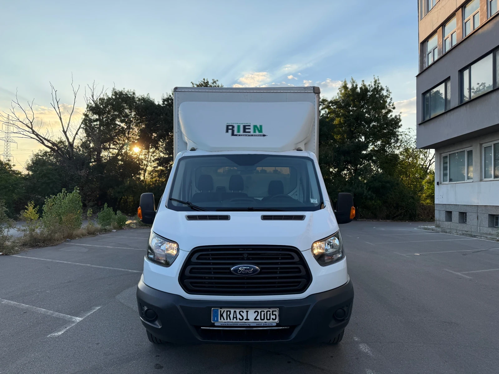 Ford Transit 2.0D ECOBLUE ПАДАЩ БОРД, снимка 2 - Бусове и автобуси - 55783616