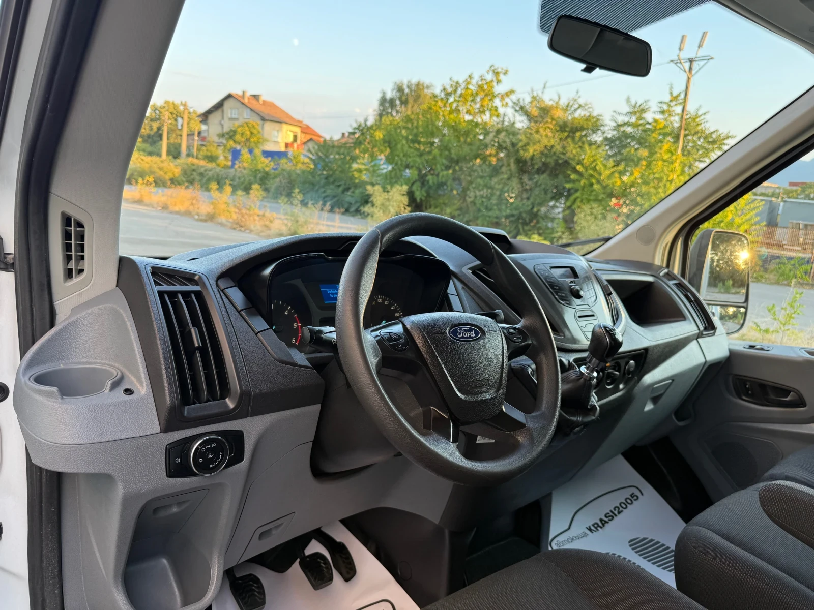 Ford Transit 2.0D ECOBLUE ПАДАЩ БОРД, снимка 8 - Бусове и автобуси - 55783616
