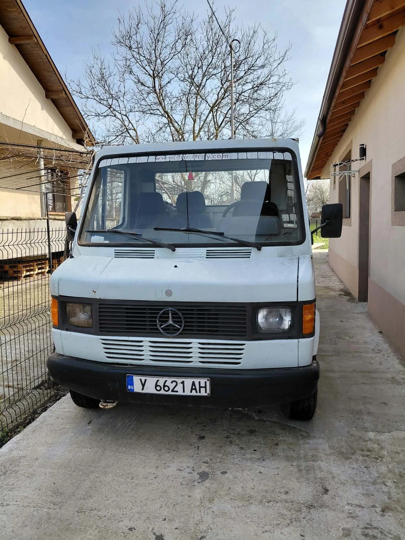 Mercedes-Benz 308, снимка 2 - Бусове и автобуси - 56555829