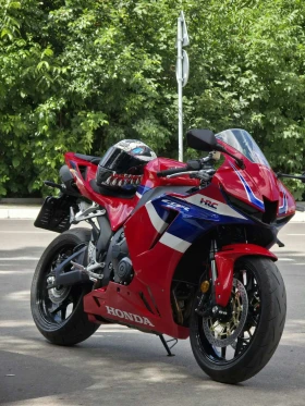 ����� �� �������� �� Honda Cbr 600 RR