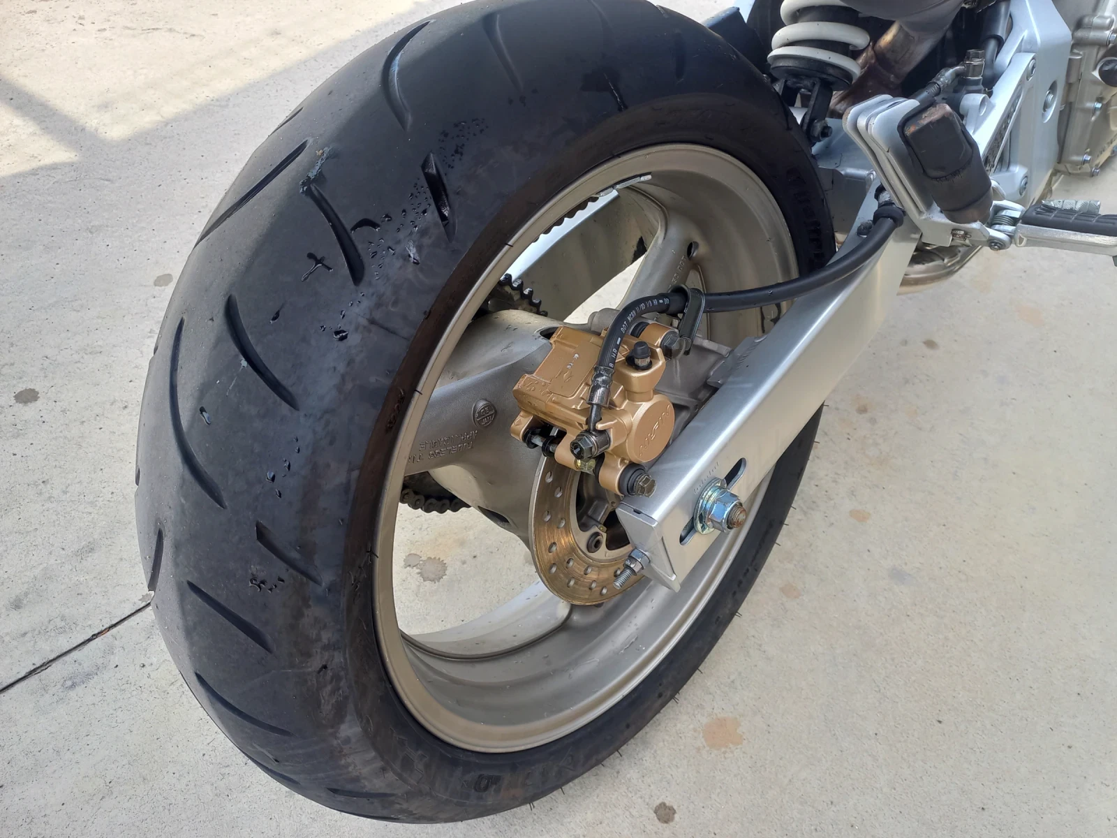 Honda Hornet 600 - изображение 7