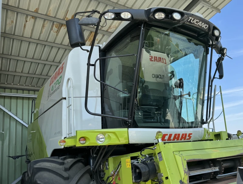 Комбайн Claas TUCANO 570, снимка 6 - Селскостопанска техника - 51971208