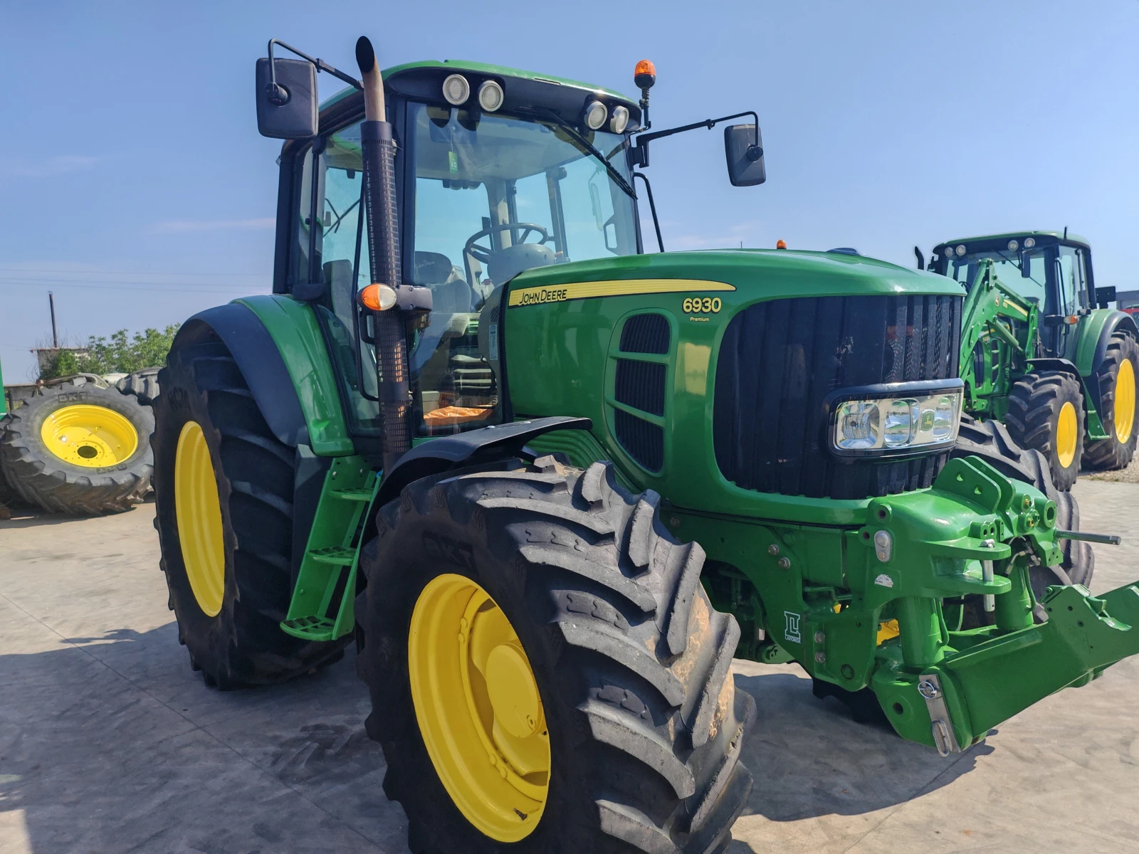 Трактор John Deere 6930 Premium , снимка 5 - Селскостопанска техника - 55016139