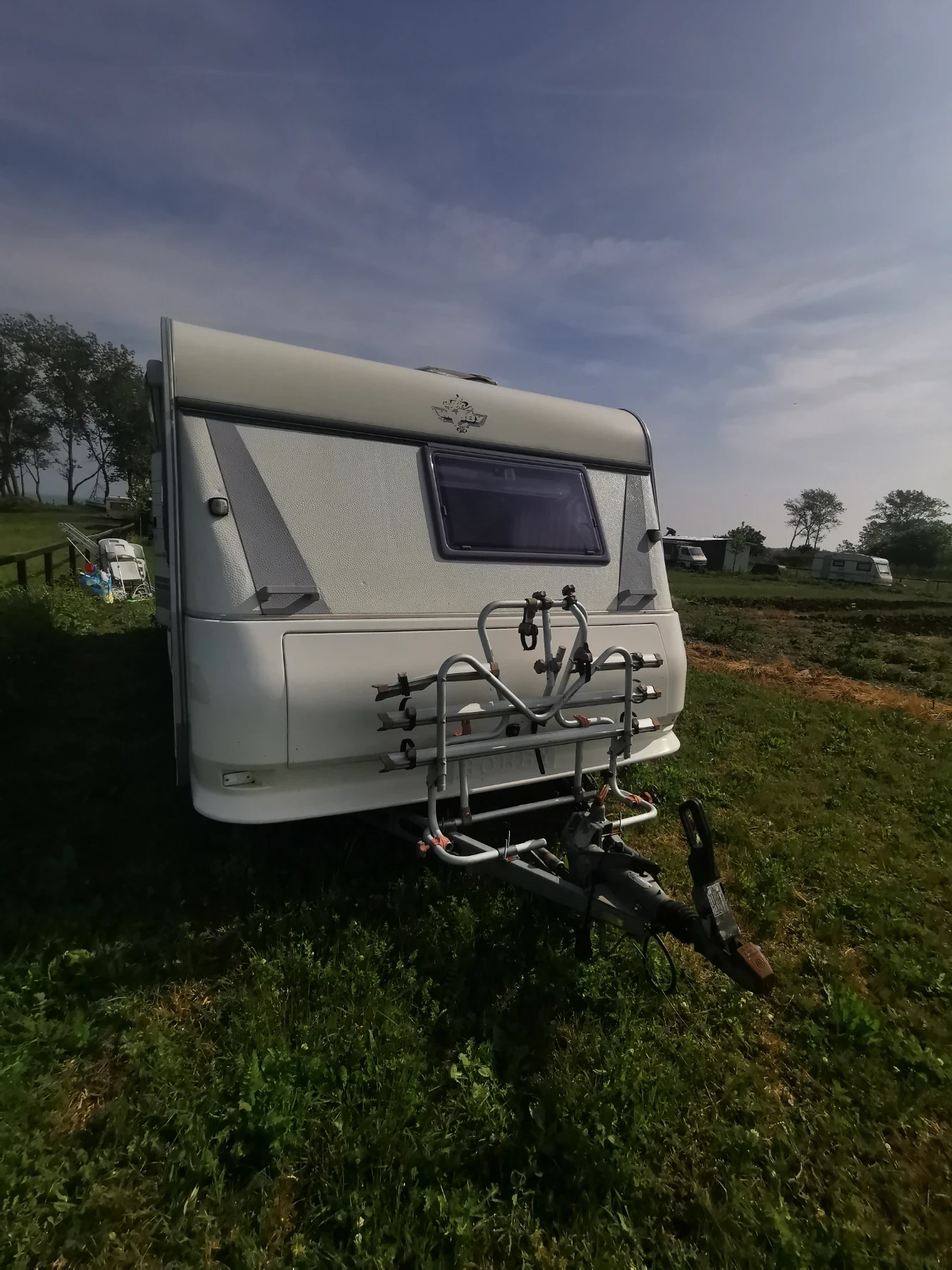 Каравана Hobby Deluxe 690 - изображение 2