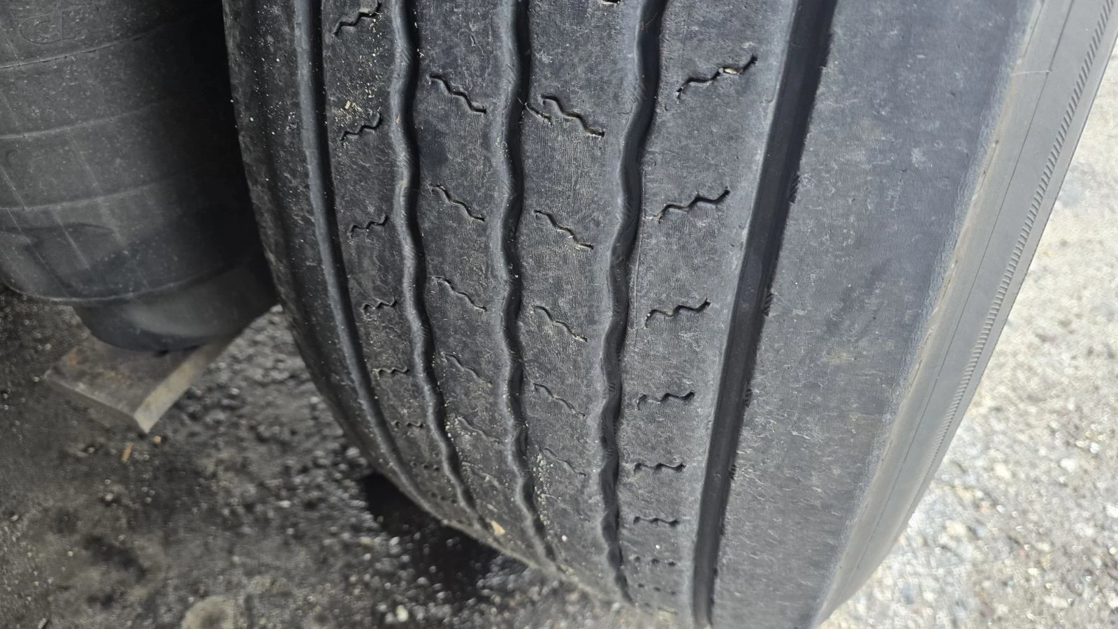 Полуремарке Schmitz Буге, снимка 13 - Ремаркета - 54173751