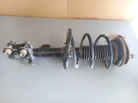 Макферсон преден ляв Тойота Рав4 2.2д (н)