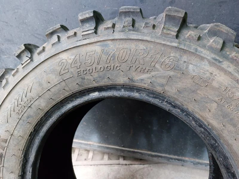 Гуми Летни 245/70R16, снимка 6 - Гуми и джанти - 36789901