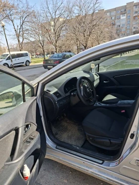 Toyota Avensis 2.2 D-4D, снимка 10