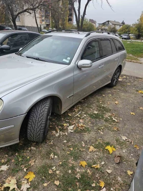 Mercedes-Benz E 220, снимка 3