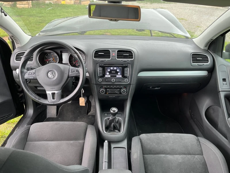 VW Golf 1.8TSI CDAA, снимка 11 - Автомобили и джипове - 47659831