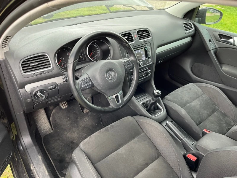 VW Golf 1.8TSI CDAA, снимка 16 - Автомобили и джипове - 47659831