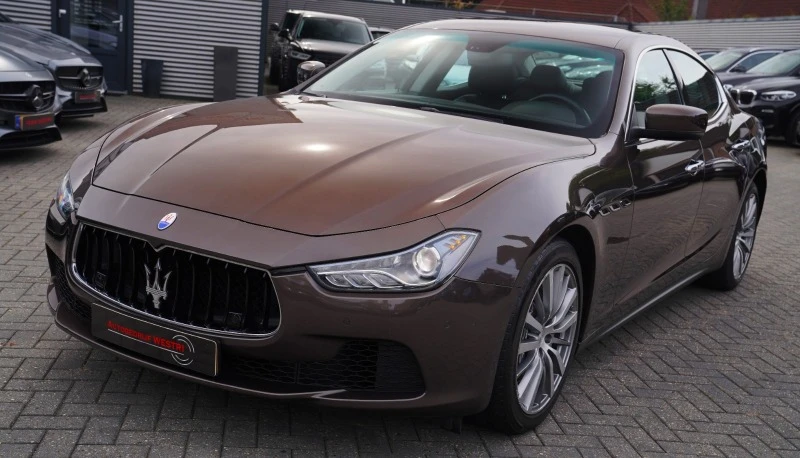 Maserati Ghibli НЕРАЗЛИЧИМ ОТ НОВ!!!ЛИЗИНГ!!! , снимка 1 - Автомобили и джипове - 47329211