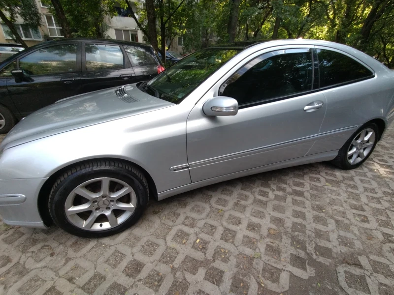 Mercedes-Benz C 200 Бензин газ, снимка 7 - Автомобили и джипове - 47733574