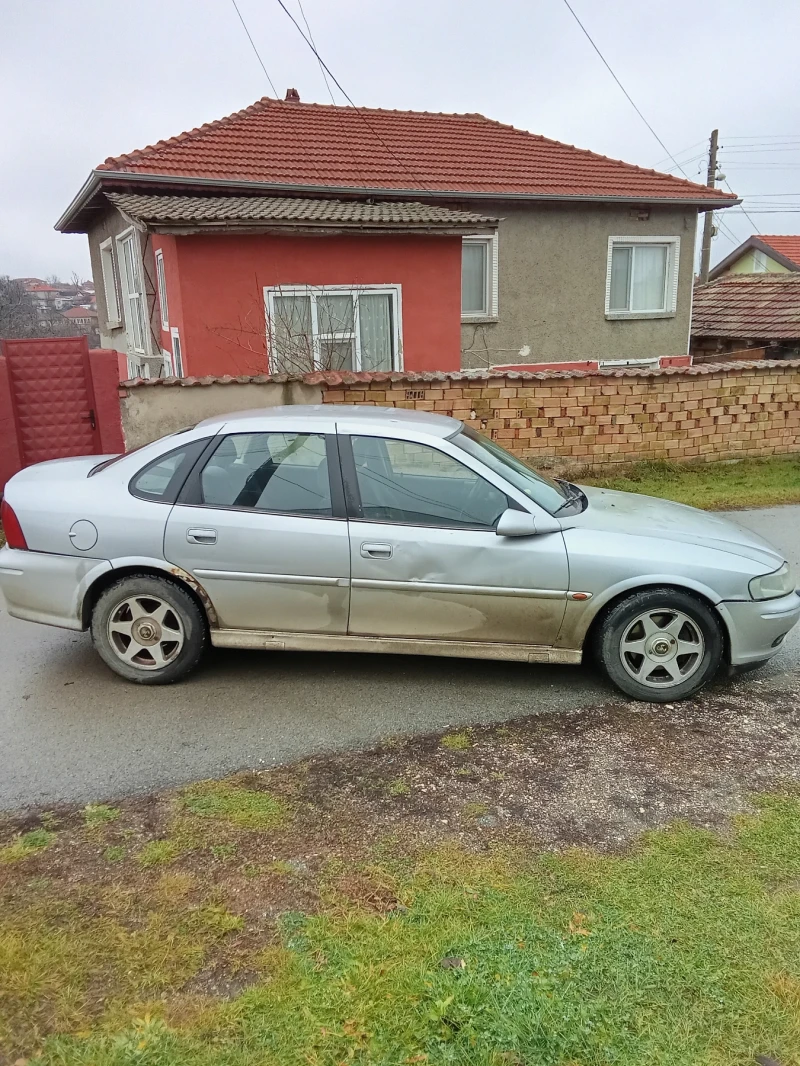 Opel Vectra B, снимка 6 - Автомобили и джипове - 48267309