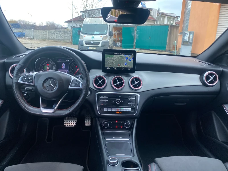 Mercedes-Benz CLA 2.2CDI  AMG  PANORAMA  FACE LIFT , снимка 10 - Автомобили и джипове - 48954815