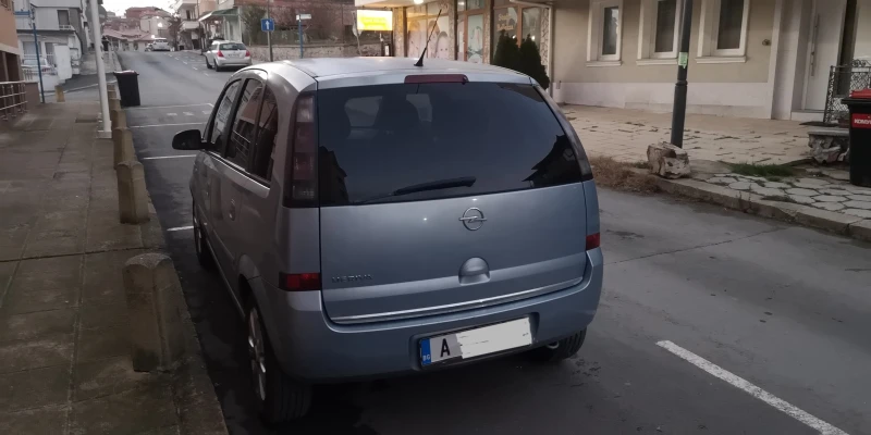 Opel Meriva, снимка 4 - Автомобили и джипове - 49219605