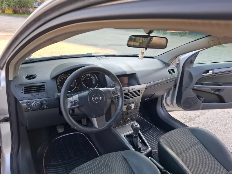 Opel Astra, снимка 8 - Автомобили и джипове - 52429932