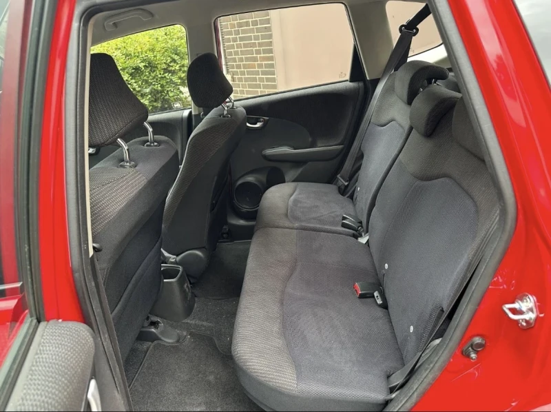 Honda Jazz 1.4 i-VTEC Facelift Comfort 59 000 km., снимка 5 - Автомобили и джипове - 51291610
