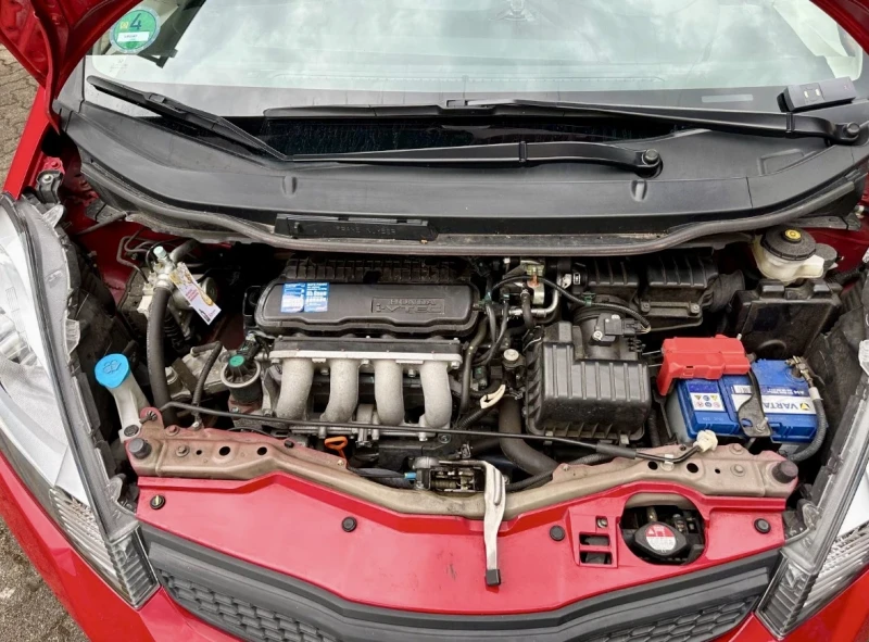 Honda Jazz 1.4 i-VTEC Facelift Comfort 59 000 km., снимка 9 - Автомобили и джипове - 51291610