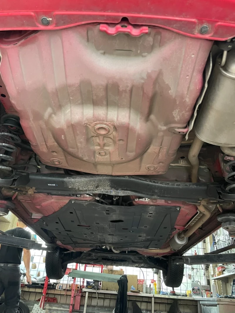 Honda Jazz 1.4 i-VTEC Facelift Comfort 59 000 km., снимка 11 - Автомобили и джипове - 51291610