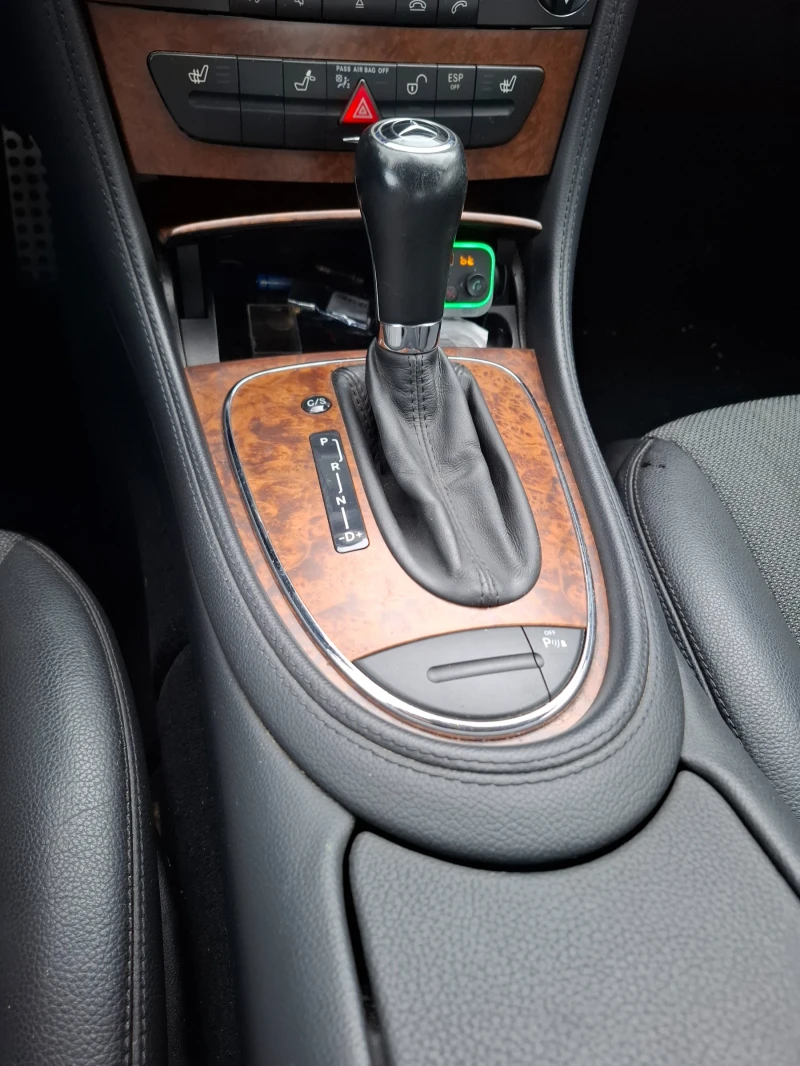 Mercedes-Benz CLS 350, снимка 9 - Автомобили и джипове - 52539792