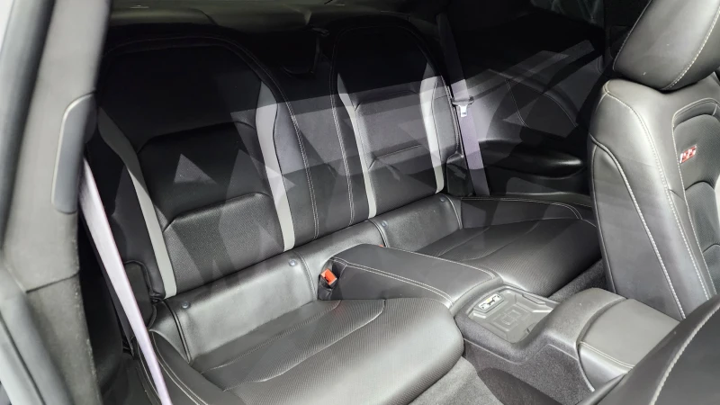 Chevrolet Camaro S6 6.2 V8, снимка 11 - Автомобили и джипове - 51903251