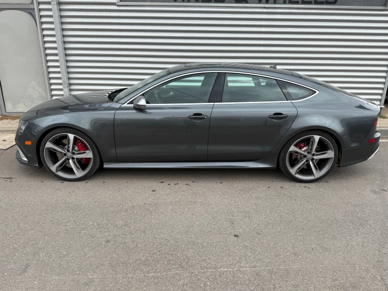Audi Rs7 4.0V8TFSI+ Bose+ Matrix+ Подгрев+ Шибидах+ Камера, снимка 2 - Автомобили и джипове - 51877781