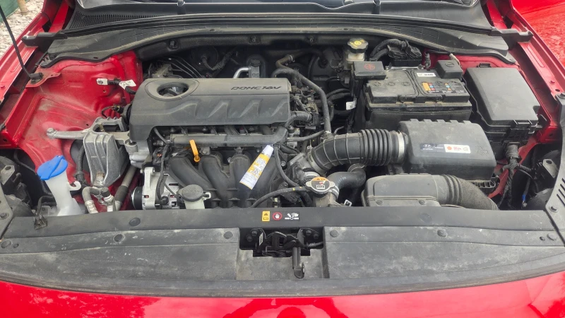 Hyundai I30 Sw 1.4 100к.с, снимка 10 - Автомобили и джипове - 52265946