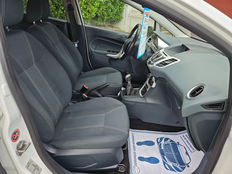 Ford Fiesta 1.4 Keyless TITANIUM , снимка 11 - Автомобили и джипове - 52972646