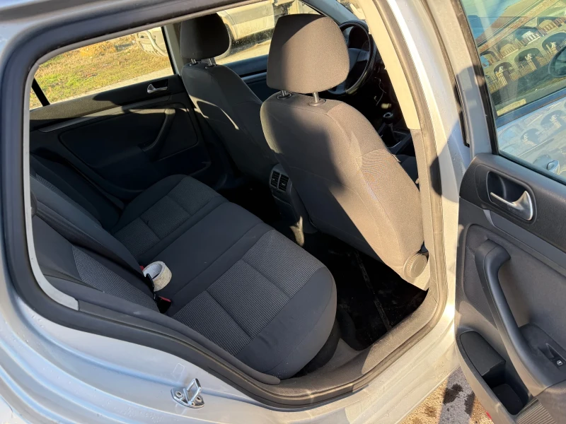 VW Golf, снимка 8 - Автомобили и джипове - 53065366