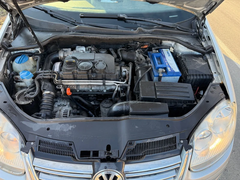 VW Golf, снимка 10 - Автомобили и джипове - 53065366