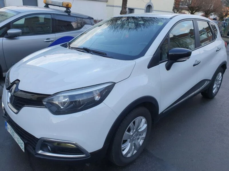 Renault Captur, снимка 5 - Автомобили и джипове - 32669205