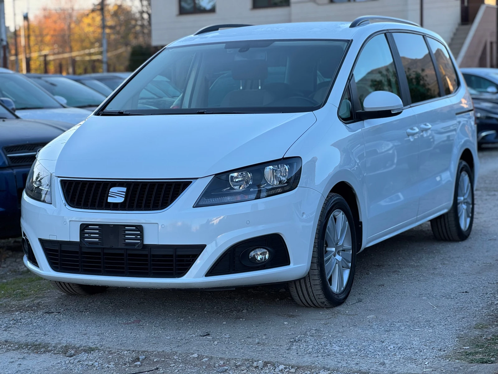 Seat Alhambra 2.0TDI * DSG * NAVI - изображение 2