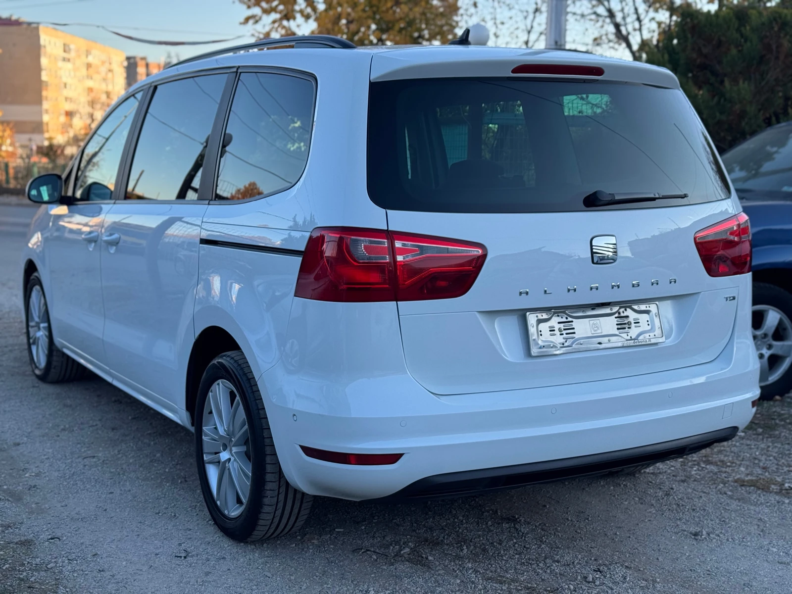 Seat Alhambra 2.0TDI * DSG * NAVI - изображение 5