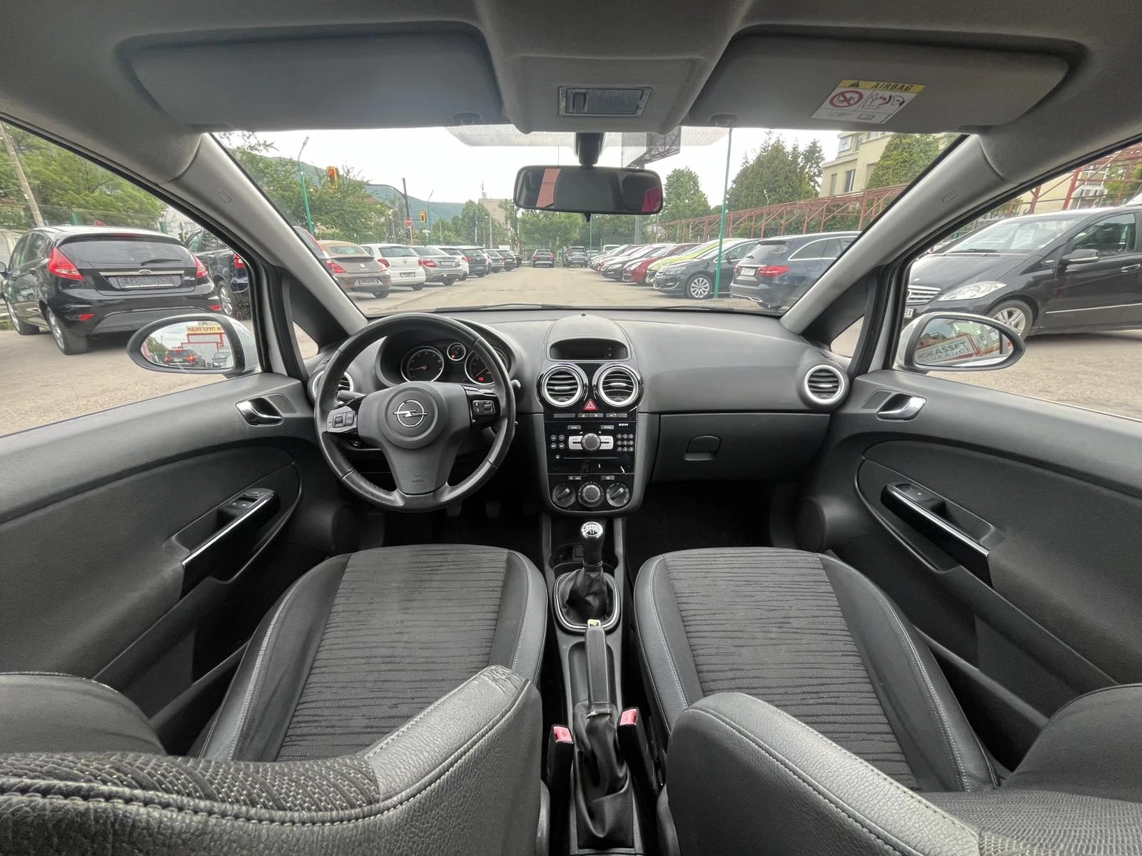 Opel Corsa 1.3 GAS/BENZ - изображение 9
