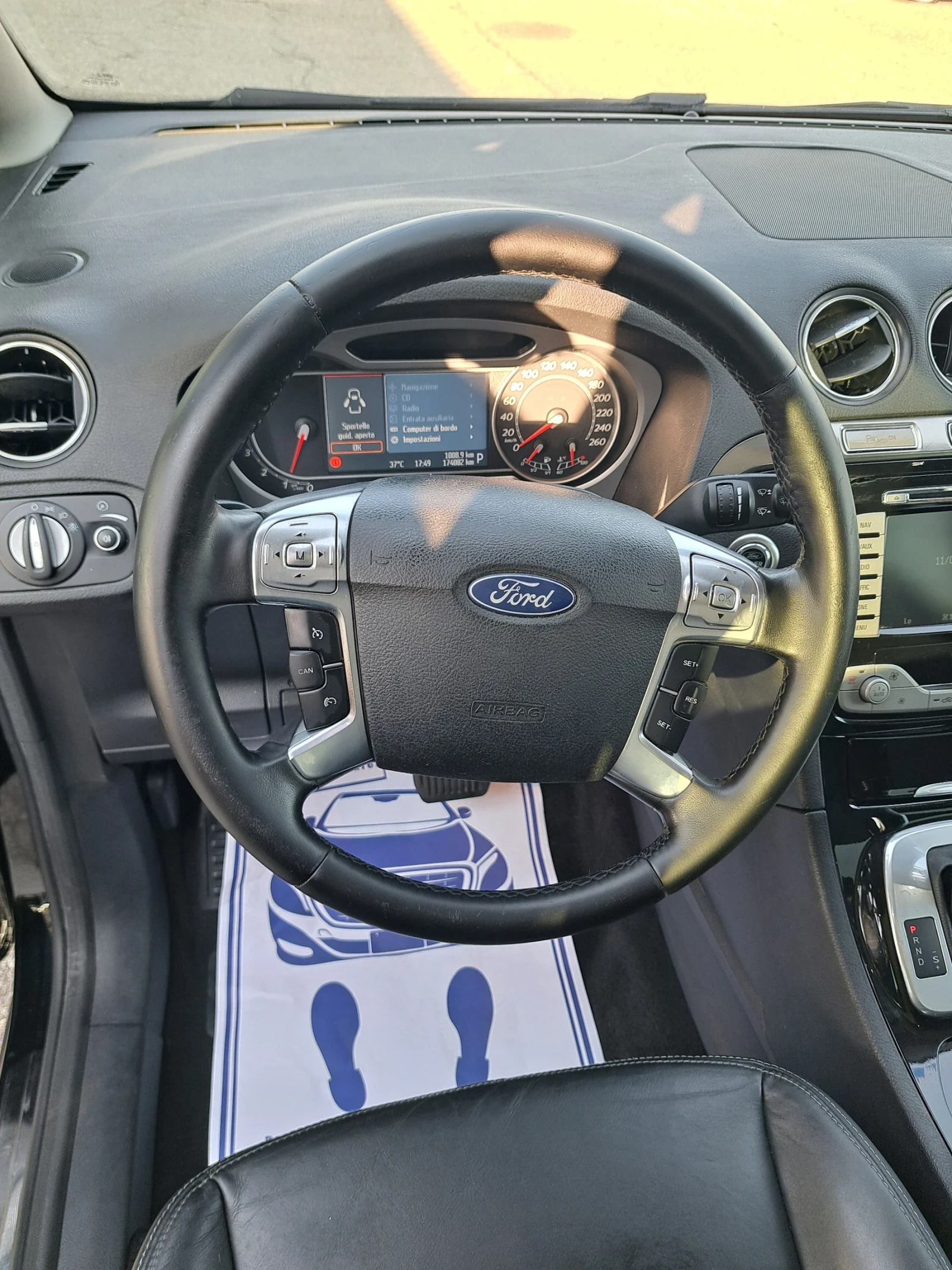 Ford S-Max 2, 0 i avtomat - изображение 10