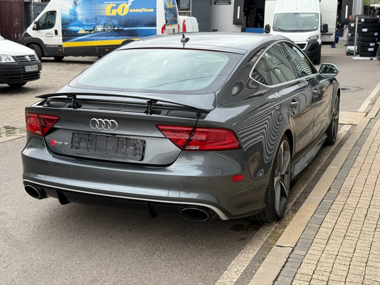 Audi Rs7 4.0V8TFSI+ Bose+ Matrix+ Подгрев+ Шибидах+ Камера - изображение 5