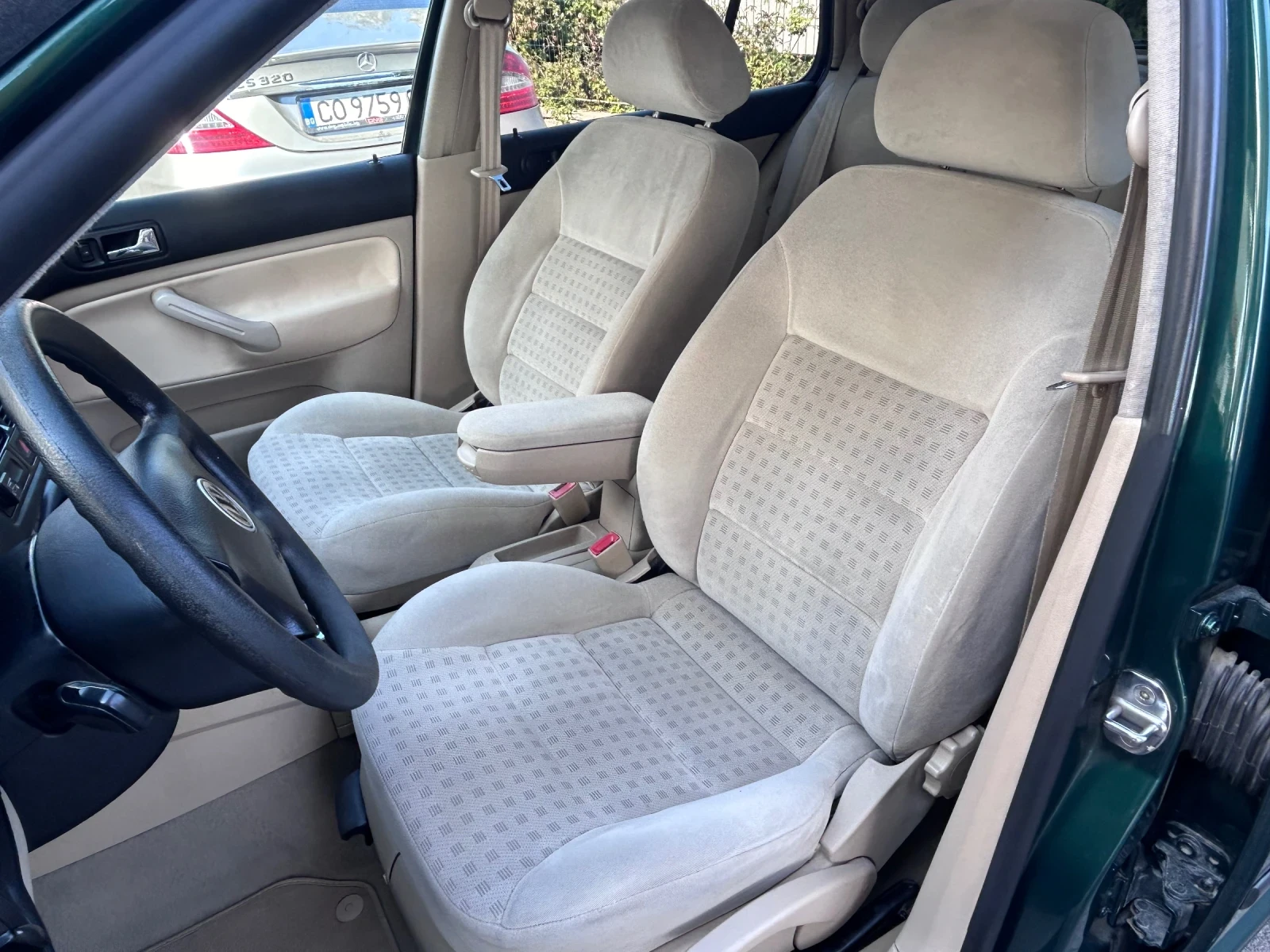 VW Golf 4 1.6 GAS/BENZ AUTOMATIC 88хил.км!!! - изображение 10