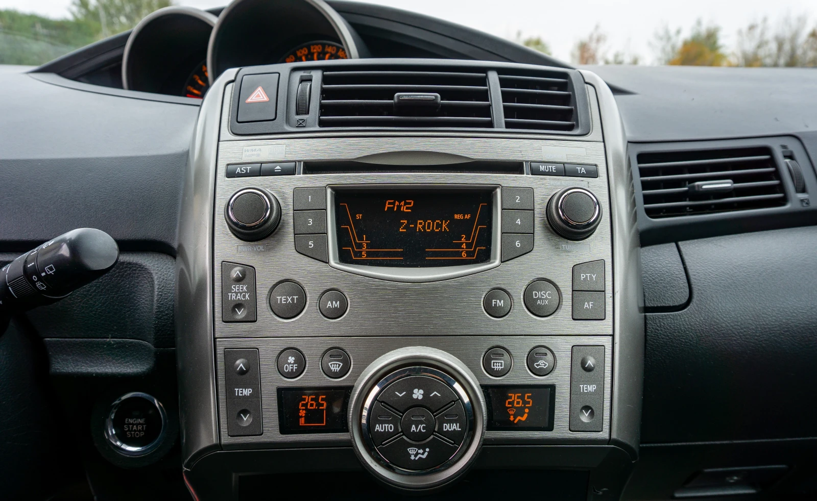 Toyota Verso 1.8 VVT-i Keyless | Panorama | С ГАРАНЦИЯ  - изображение 10