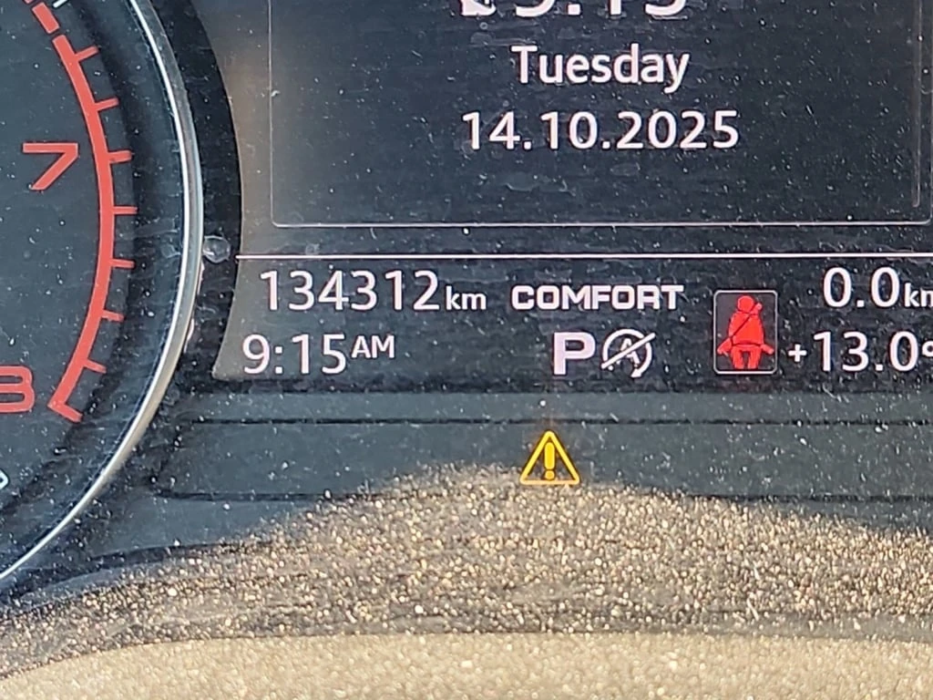 Audi A4 * PROGRESSIV * CARFAX *    | Mobile.bg   7